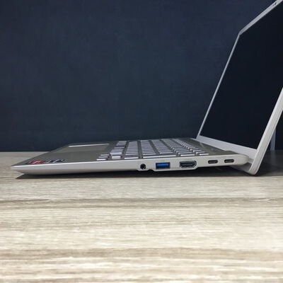 【松山環状枝松店】中古  FUJITSU LIFEBOOK MH55/J3 (Ryzen 5 7520U/16GB/SSD256GB/なし/オンボード/14.0/1920&times;1200/W11H) 4560001272 