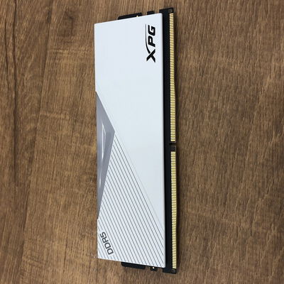【宇都宮鶴田店】中古  PC5-44800 16GB デスクトップ用 149153 