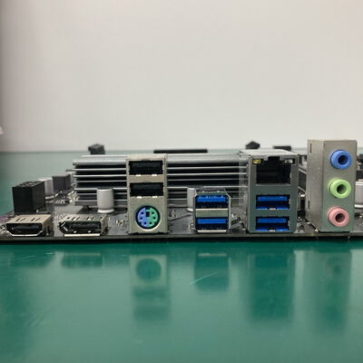 【神戸・三宮店】中古  ASRock B550M Phantom Gaming 4 (B550 AM4 mATX DDR4) 3410009588 