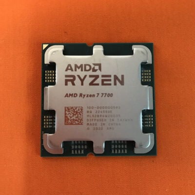 【なんば店】中古  AMD Ryzen 7 7700 (AM5/3.8GHz/40M/C8/T16/65W) 154483 