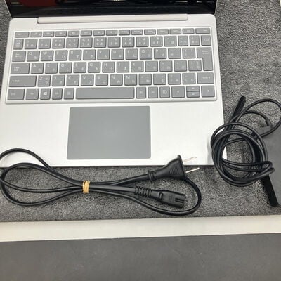 【熊本浜線店】中古  Microsoft Surface Laptop Go(1943)(i5-1035G1/4GB/eMMC64GB/W10H) 5370000994 