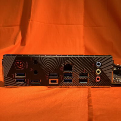 【なんば店】中古  ASRock Z790M PG Lightning/D4(Z790 1700 mATX DDR4) 152760 