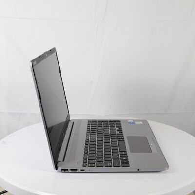 【通販センター】中古  HP G8(Intel Core i5 1135G7/16GB DDR4 (PC4)/SSD512GB/なし/オンボード/15.6/1920x1080/Wi-Fi/W11H64 MAR) 199603 