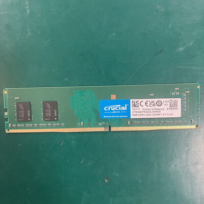【大宮店】中古  PC4-25600 8GB デスクトップ用(DDR4-3200) 140727 