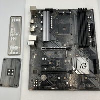 中古  ASRock B550 Phantom Gaming 4 (B550 AM4 ATX DDR4) 142933 