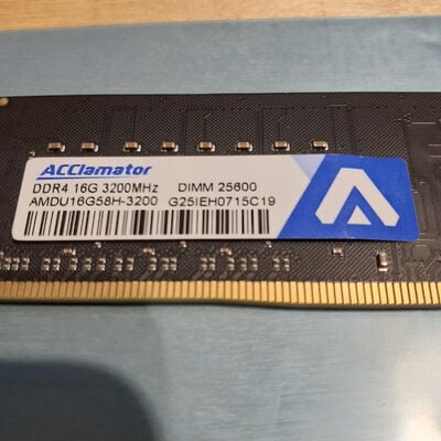 【鹿児島店】中古  PC4-25600 16GB デスクトップ用 140728