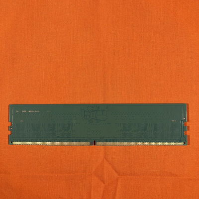 【なんば店】中古  PC5-44800 16GB デスクトップ用 149153 