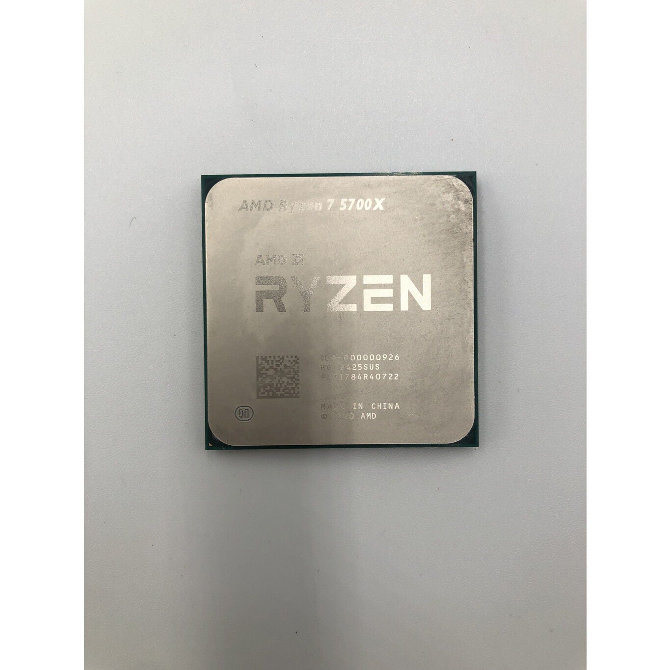 中古 AMD Ryzen 7 5700X (AM4/3.4GHz/36M/C8/T16/65W) 150182 （360537