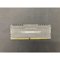 中古  Corsair CMR32GX4M4C3000C15(DDR4 PC4-24000 8GB) 4640002462 