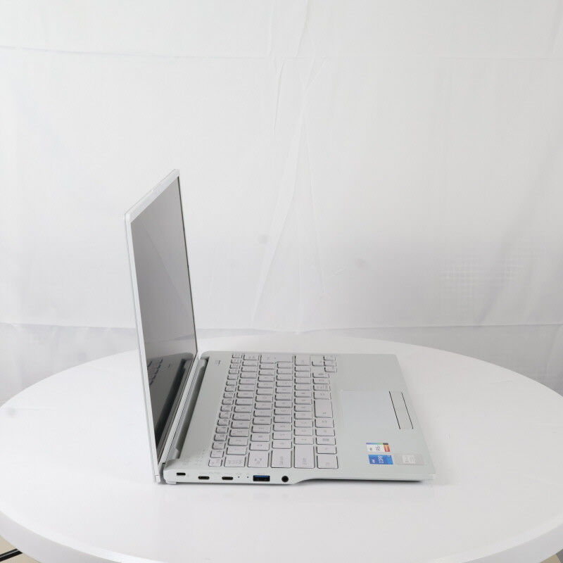 中古 Fujitsu LIFEBOOK WU2/J UHシリーズ FMVUH04002(Intel Core i5