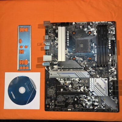 【なんば店】中古  ASRock B550 TW OEM (B550 AM4 ATX DDR4) 3280022199 