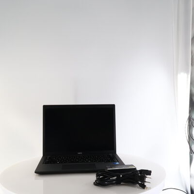 【秋葉原本店】中古  NEC＿PC-VKT42BZCB(i5-1135G7/8GB/SSD256GB/W11P) 3410016042 