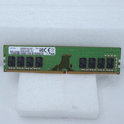 【通販センター】中古  PC4-21300 8GB デスクトップ用(DDR4-2666) 126165 