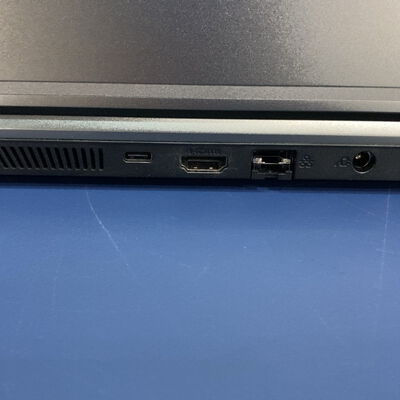 【前橋ｲﾝﾀｰｱｶﾏﾙ店】中古  raytrek R5-RT5 (i7-11800H/32GB/SSD1TB/RTX3050/W11H) 4540002668 
