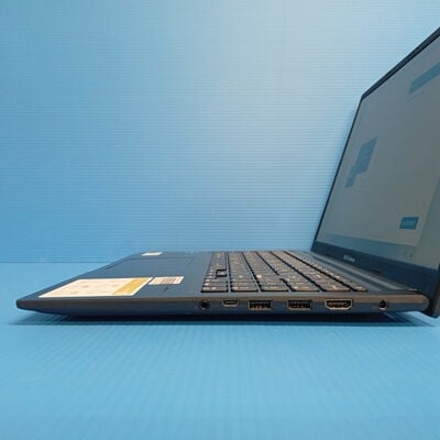 【大須店】中古  ASUS X1502VA-I7H161W 3120023770 