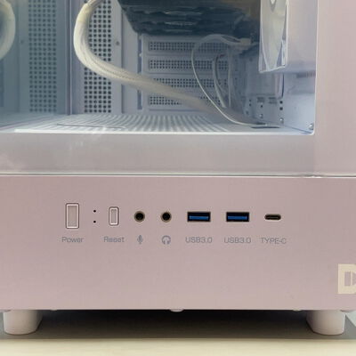 【熊本浜線店】中古  オリジナルPC オリジナルPC (AMD Ryzen 7 9700X/32GB/SSD2TB/なし/GeForce RTX5070) 5370001379 