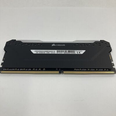 【神戸・三宮店】中古  PC4-25600 32GB デスクトップ用(DDR4-3200) 143224 