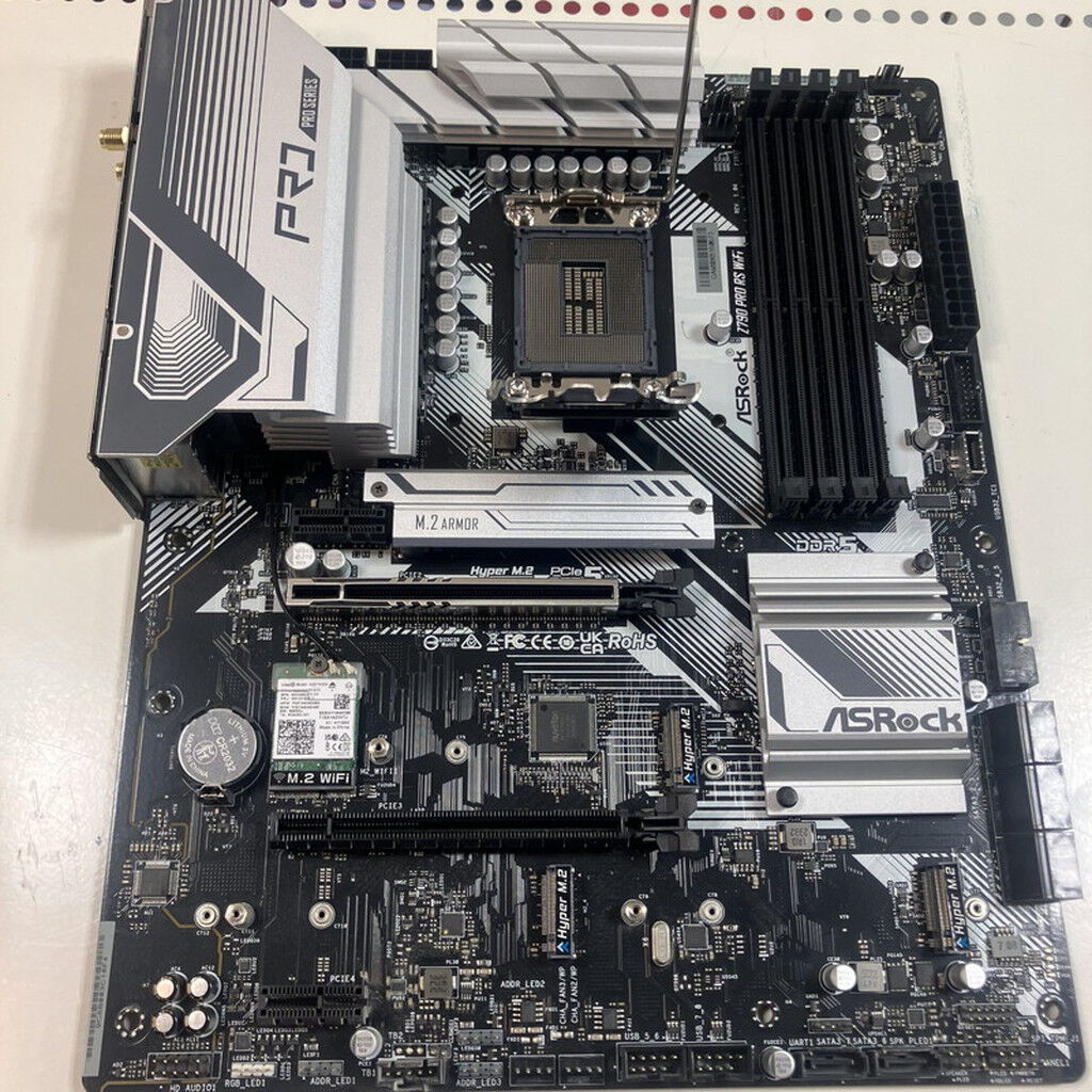 中古 ASRock Z790 Pro RS WiFi (Z790 1700 ATX DDR5) 175343 （370550