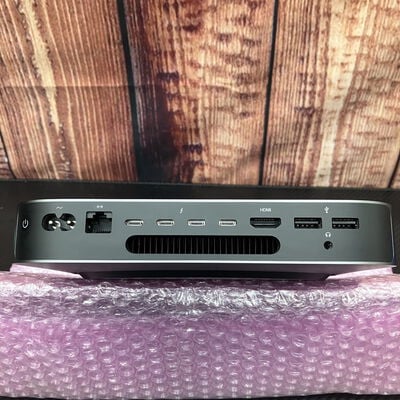 【富士青葉店】中古  Apple Mac mini 2018 （Core i3 3.6GHz/8GB/128GB） MRTR2J/A 139734 