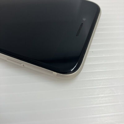 【秋葉原本店】中古  【国内版SIMフリー】Apple iPhoneSE 4.7インチ (第3世代) 256GB (スターライト) MMYK3J/A 154867 