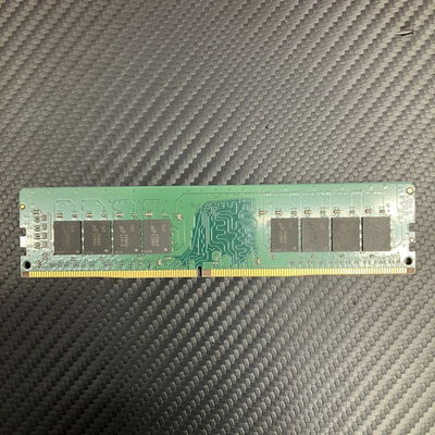 【富士青葉店】中古  PC4-19200 8GB デスクトップ用(DDR4-2400) 126163 