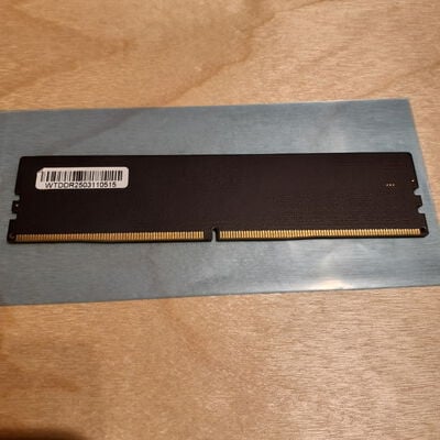 【鹿児島店】中古  PC5-38400 16GB デスクトップ用 149151 