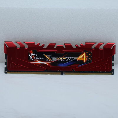 【通販センター】中古  PC4-21300 8GB デスクトップ用(DDR4-2666) 126165 