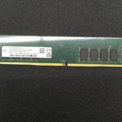 【博多店】中古  PC4-21300 8GB デスクトップ用(DDR4-2666) 126165 