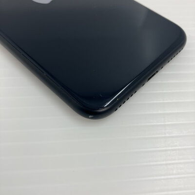 【秋葉原本店】中古  【SoftBank版SIMフリー】Apple iPhoneSE 4.7インチ (第3世代) 64GB (ミッドナイト) MMYC3J/A 154839 