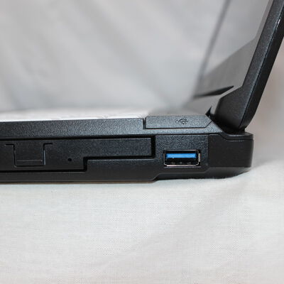 【通販センター】中古  FUJITSU LIFEBOOK A5511/G(Intel Core i5 1145G7 2.60GHz/16GB DDR4/SSD256GB/MULTI/オンボード/15.6/1920x1080/GbE/Wi-Fi/WEBCAM/W11H/VBT) 196516 