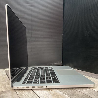 【広島店】中古  Apple MacBook Pro 2013 A1502 (Intel Core i5 2.4 GHz/8GB/SSD 256GB/13.3/2560 x 1600 Retina/Wifi) 201697 