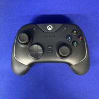 中古  Razer Wolverine V2 Chroma (RZ06-04010100-R3M1) 3400008043 