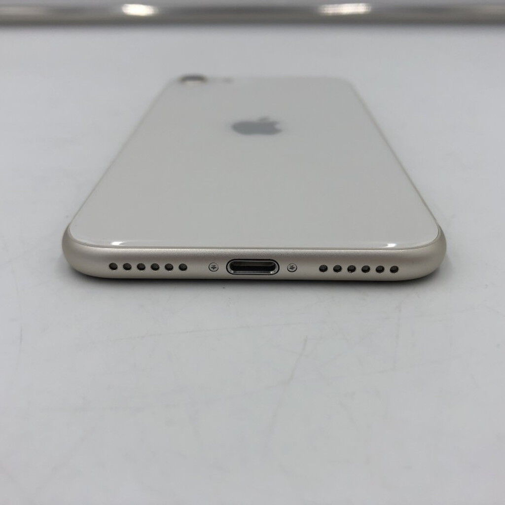 中古 【国内版SIMフリー】Apple iPhoneSE 4.7インチ (第3世代) 64GB