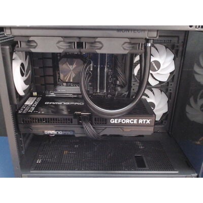 【前橋ｲﾝﾀｰｱｶﾏﾙ店】中古  自作パソコン(Ryzen 7 7800X3D/32GB/SSD2TB/RTX5070) 4540002407 