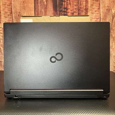 【富士青葉店】中古  Fujitsu LIFEBOOK A5513/RX (Core i5-1335U/16GB/SSD256GB/SMt/-/WLAN/15.6HD/W11P/-) 3240009573 