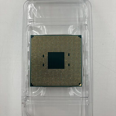 【なんば店】中古  AMD Ryzen 7 5700X (AM4/3.4GHz/36M/C8/T16/65W) 150182 