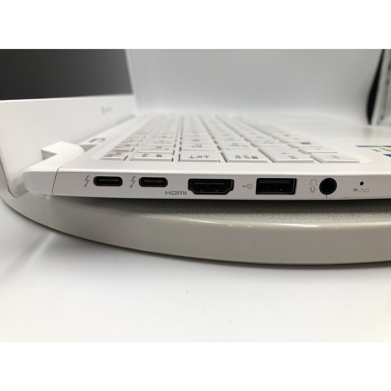中古 TOSHIBA Dynabook GCX83/VWE(i5-1240P/16GB/SSD256GB/13.3FHD
