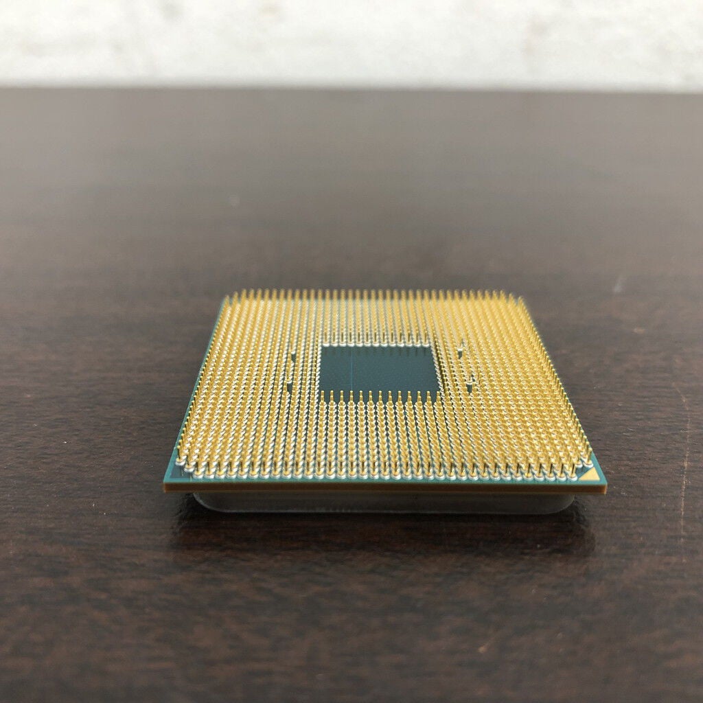 中古 AMD Ryzen 5 5600X (AM4/3.7/35M/C6/T12/65W) 143916 （398358