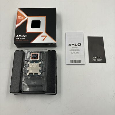 【なんば店】中古  AMD Ryzen 7 9800X3D (AM5/4.7/104M/C8/T16/120W) 172566 