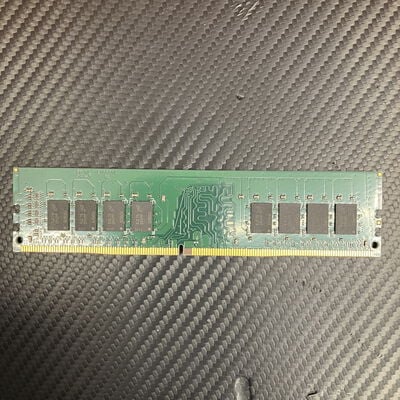 【富士青葉店】中古  crucial CT16G4DFD8266(DDR4 PC4-21300 16GB) 5070001797 