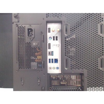 【前橋ｲﾝﾀｰｱｶﾏﾙ店】中古  自作パソコン(i7 14700F/32GB/SSD500GB/RTX3050 6GB) 4540002222 