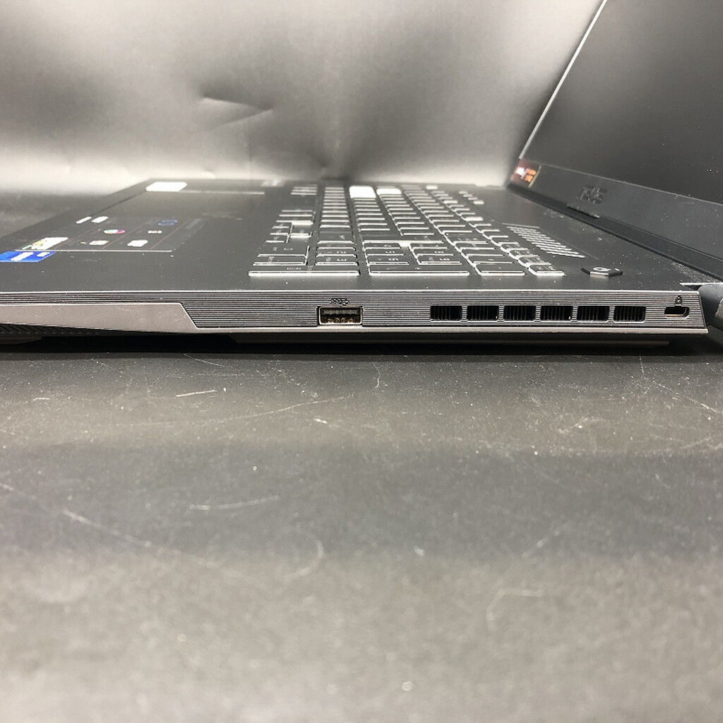 中古 ASUS TUF Gaming F17(i7-12700H/16GB/SSD500GB/RTX3050