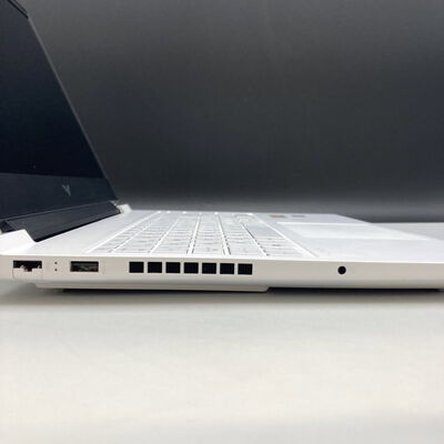 【熊本浜線店】中古  HP_VICTUSｓ0011AX(Ryzen 5 7640HS/16GB/SSD512GB/RTX4050/W11H) 5370000906 