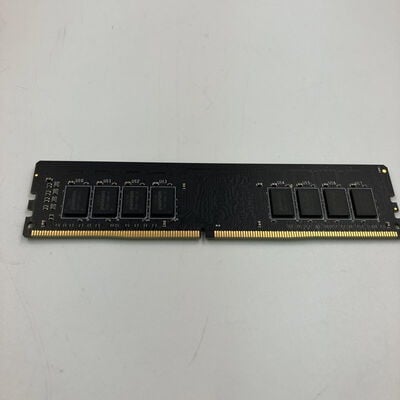【なんば店】中古  PC4-25600 16GB デスクトップ用(DDR4-3200) 140728 