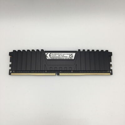 【秋葉原本店】中古  PC4-21300 16GB デスクトップ用 135638 