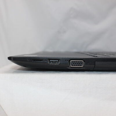 【通販センター】中古  DELL Vostro 3590(Intel Core i5 10210U 1.60GHz/16GB DDR4/SSD256GB/-/オンボード/15.6/1920x1080/GbE/Wi-Fi/WEBCAM/W11P/VBT) 197882 