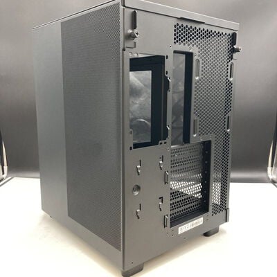 【熊本浜線店】中古  NZXT CC-H61FB-R1(H6 Flow RGB BK ATX ｶﾞﾗｽ) 5370001213 