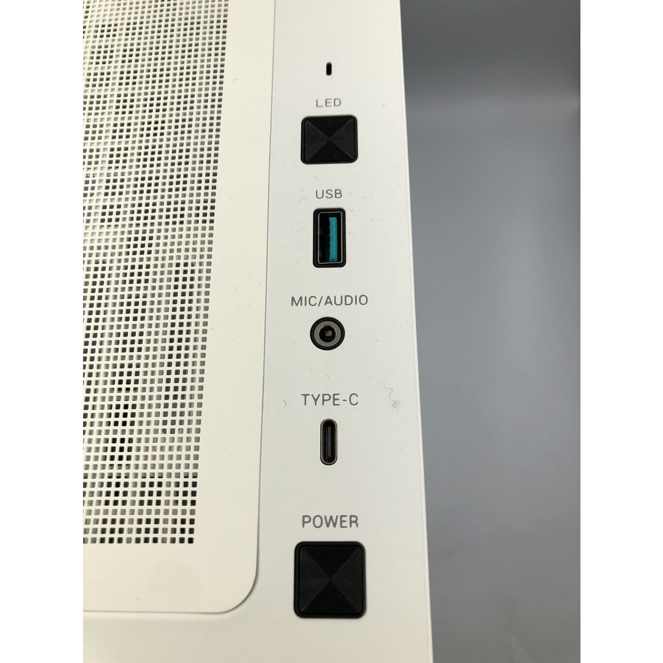中古 DEEPCOOL CH360 DIGITAL WH(mATX ｶﾞﾗｽ WH) 4680003171 （335346