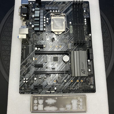 【新潟店】中古  ASRock Z390 Phantom Gaming 4 (Z390 1151 ATX DDR4) 138883 