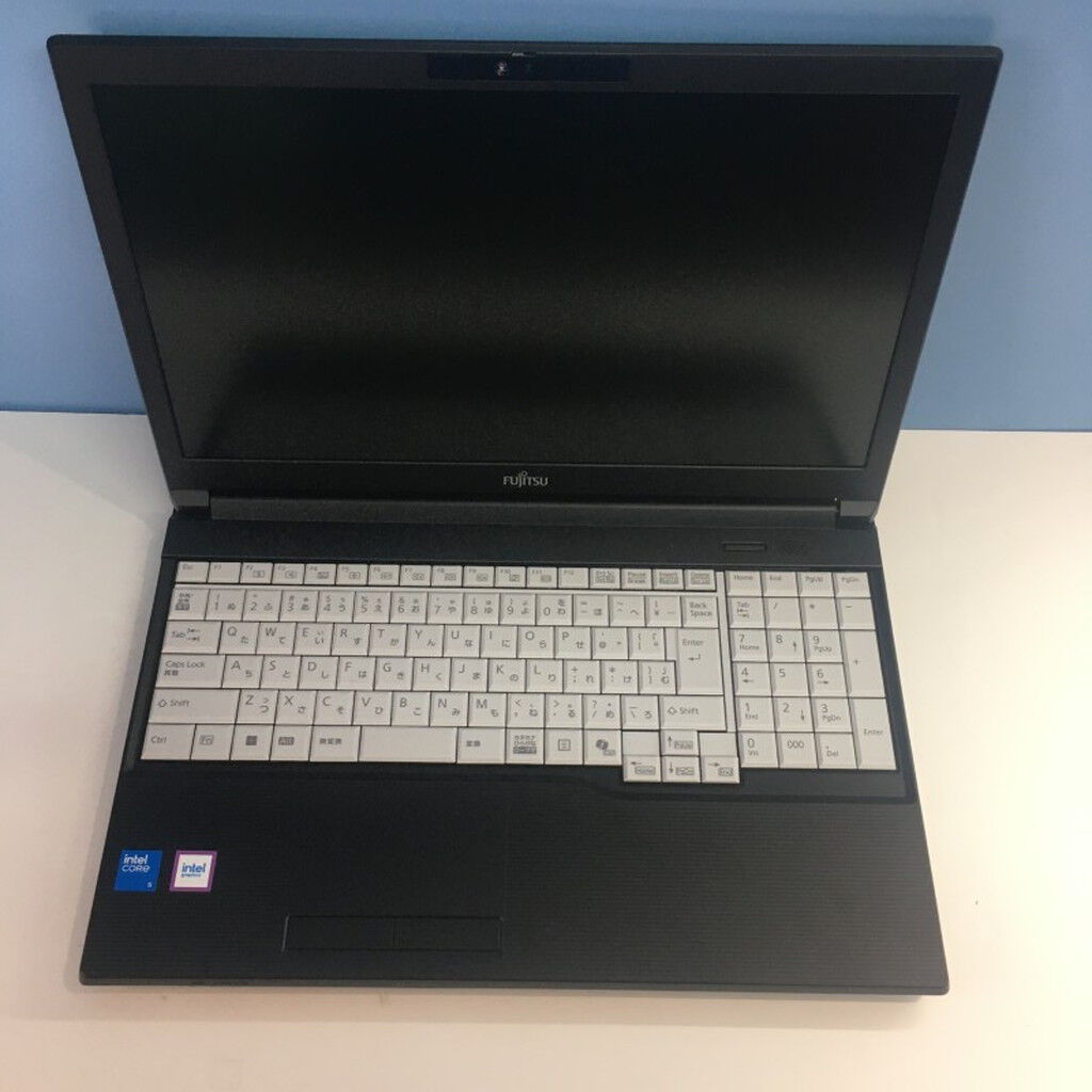 中古 Fujitsu LIFEBOOK A5513/RX (Core 5 120U/16GB/SSD256GB/Mt